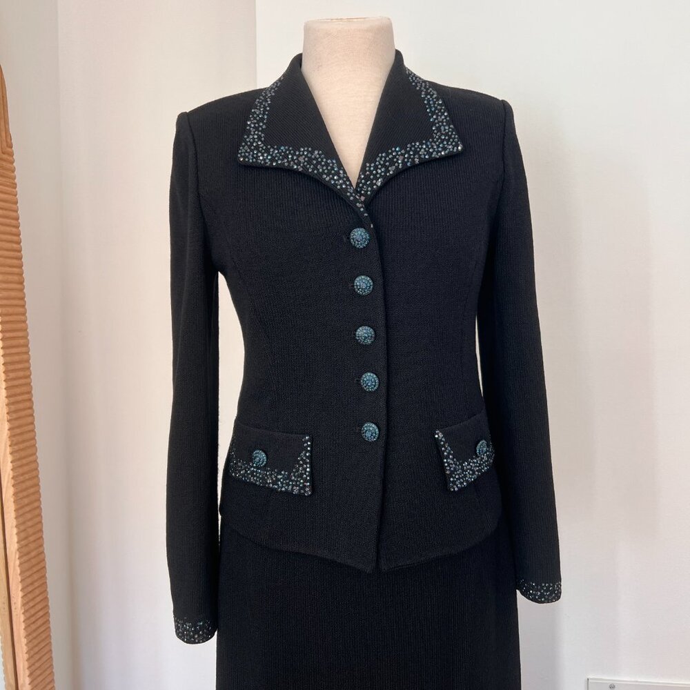 Vintage St. John Evening knit skirt suit set with embellished jacket size med 4 - Picture 9 of 11